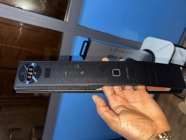 Biometric Door Lock With Voice Command. · Photo 1