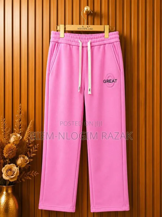 Thick Joggers Available in Stock · Photo 1