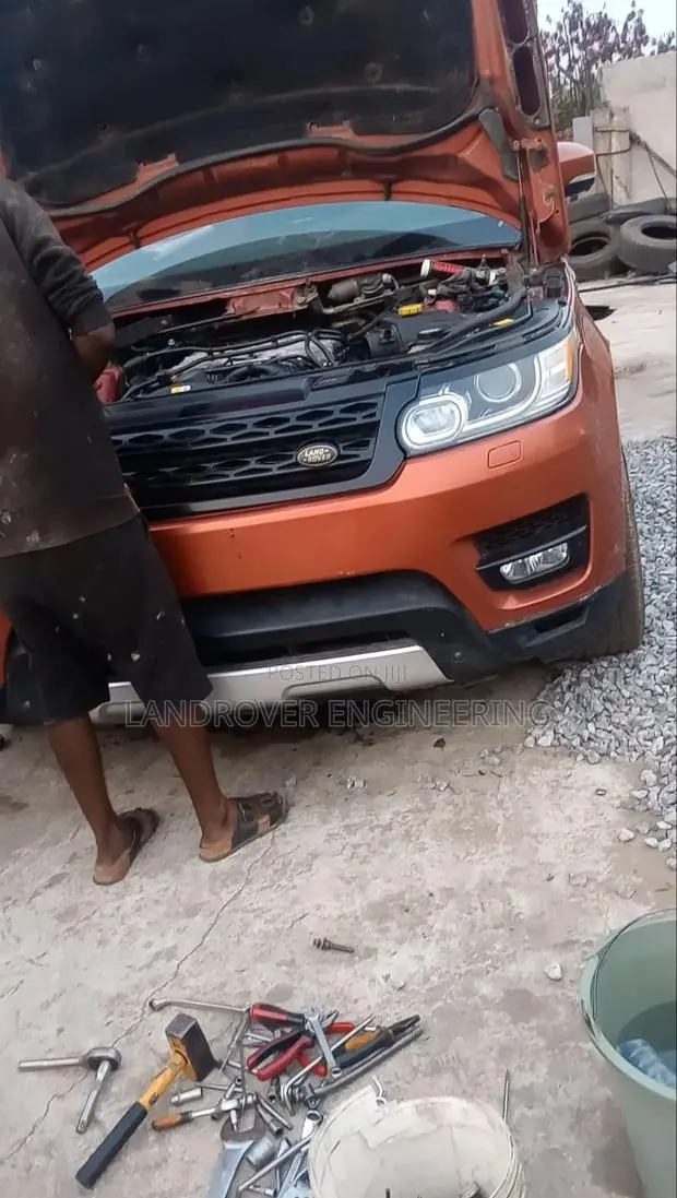 Abossey Okai Range Rover Genuine Parts. · Photo 1