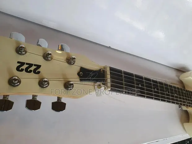 Quality Lead Guitar From Uk for Sale · Photo 1