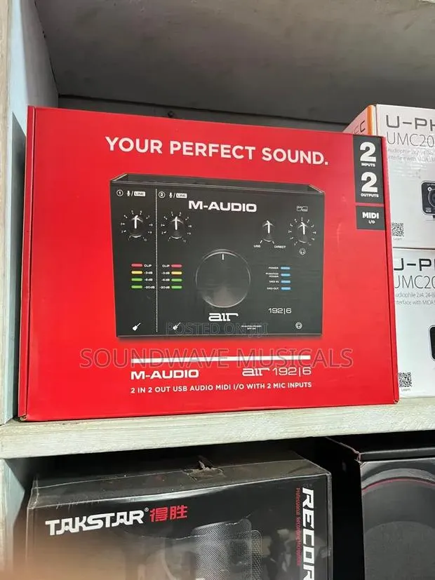M-Audio Air 182/4 2-in 2-Out USB / MIDI · Photo 1