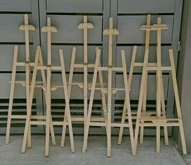 Easel for Rent in Accra · Photo 1