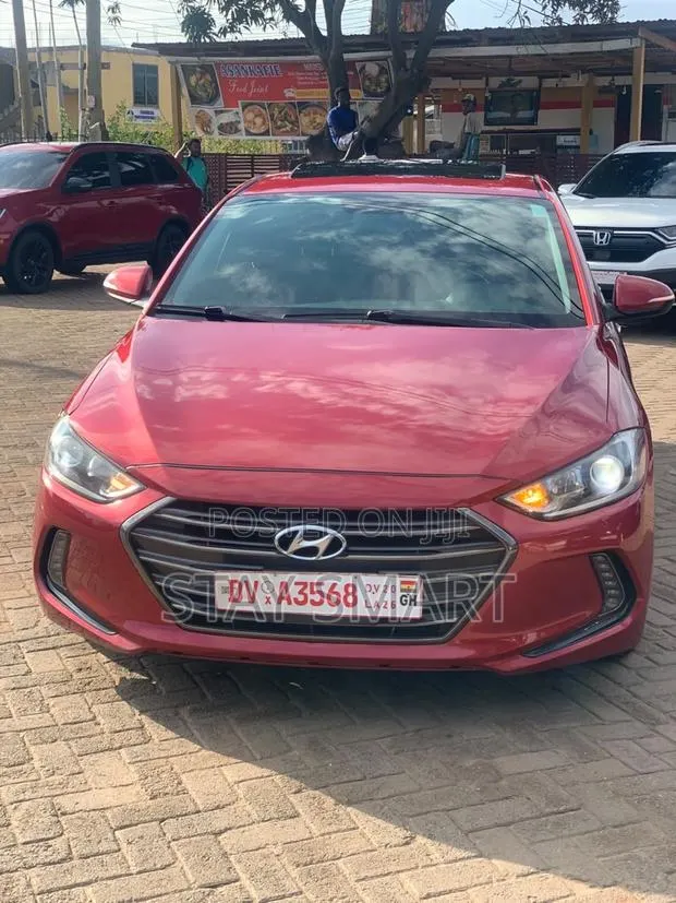 Hyundai Elantra Limited 2018 Red · Photo 1
