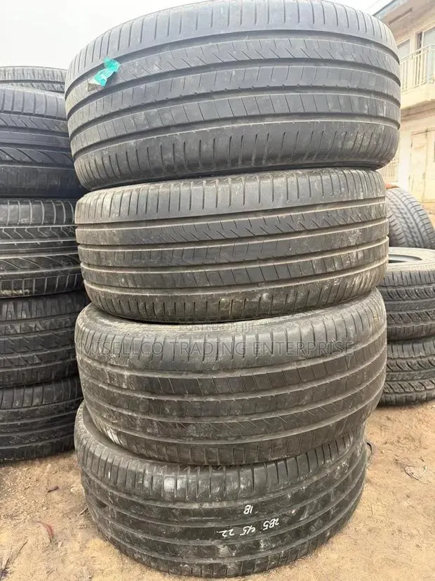 Car Tires 285/45r22 · Photo 1