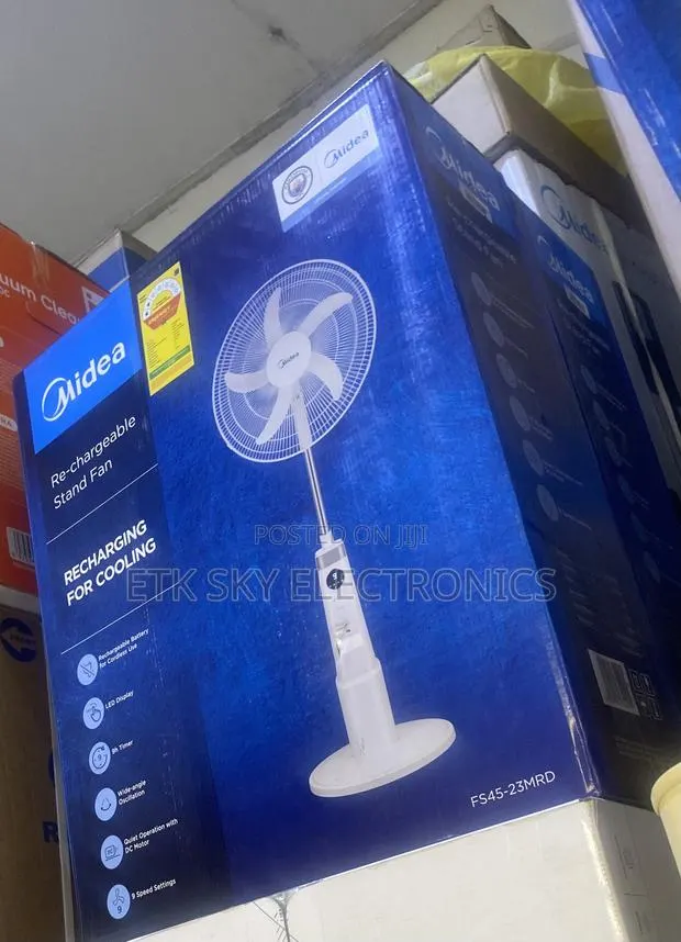 Midea Rechargeable Fan · Photo 1