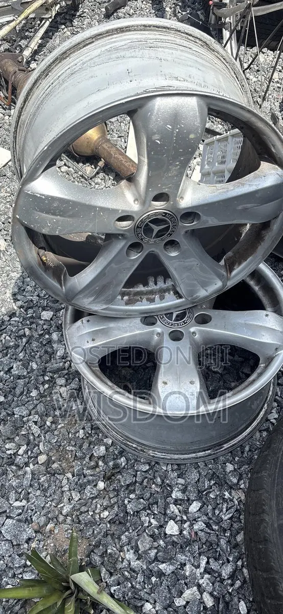 Rim 17 Mercedes-Benz · Photo 1