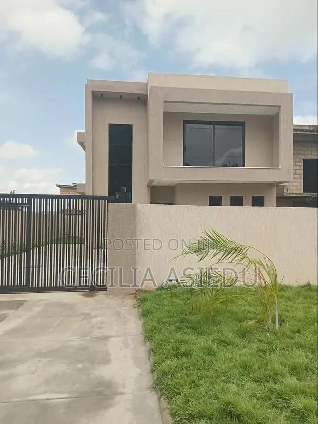 4bdrm House in Accra Metropolitan for sale · Photo 1