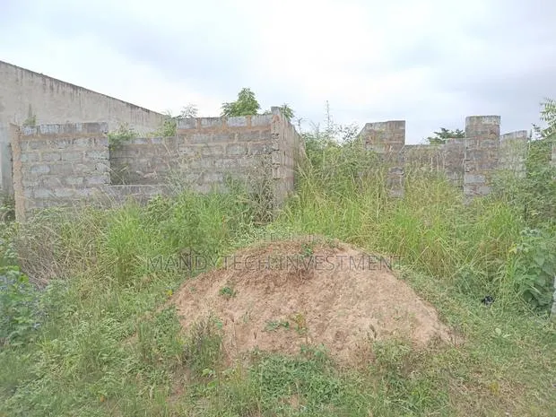 Roadside Property Kubekrom- Katamanso · Photo 1