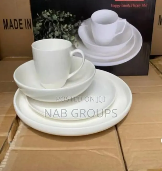 Modern 4pcs Dinner Set · Photo 1
