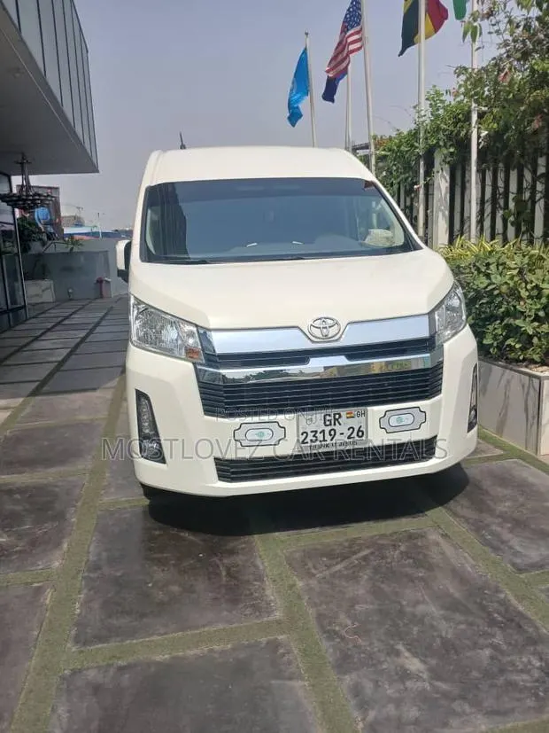 Rent a 14 Seat Toyota Hiace in Accra · Photo 1