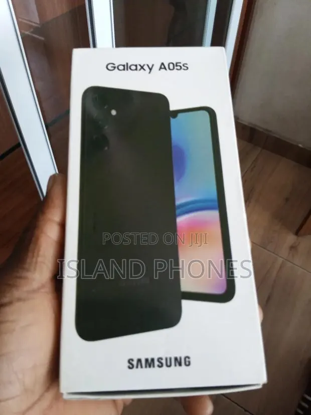 New Samsung Galaxy A05s 128 GB Black · Photo 1