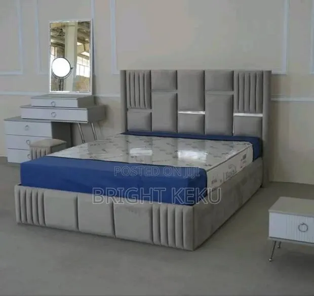 Dark Ash Quality Queen Size Bed Frame · Photo 1