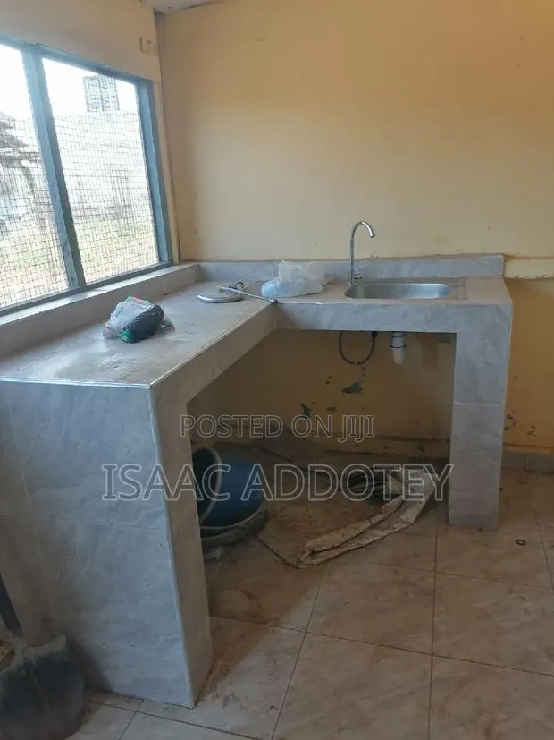 1bdrm Apartment in Chamber And Hall, Spintex for rent · Photo 1