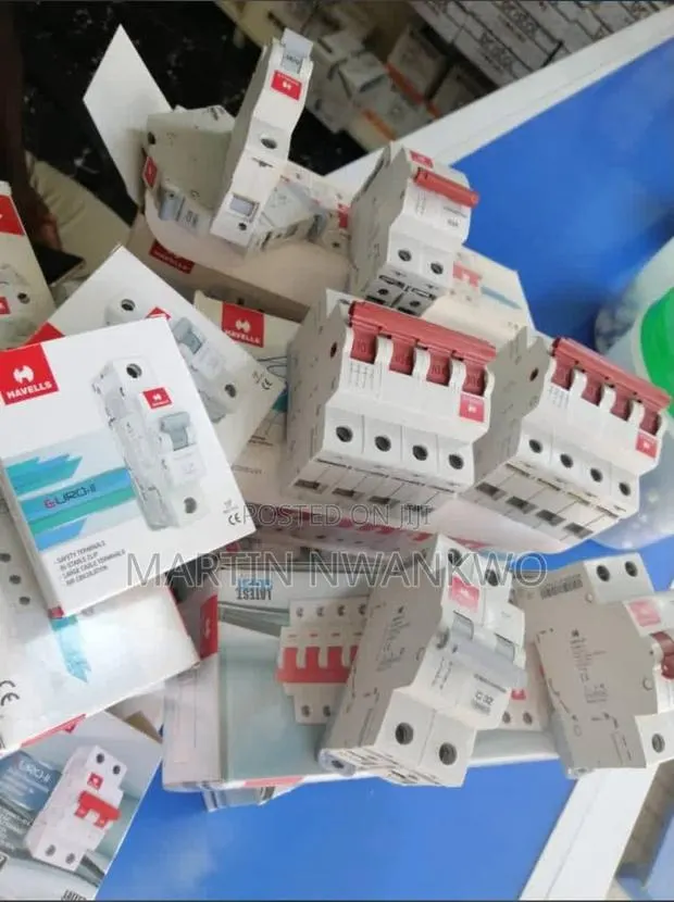 Electrical Circuit Breakers · Photo 1
