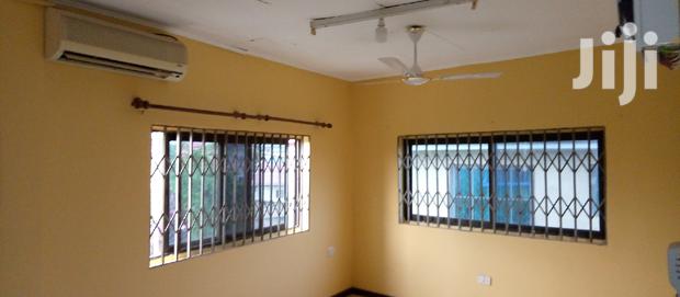 5bdrm House in Ga East Municipal for rent · Photo 4