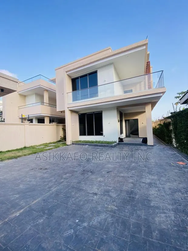 4bdrm Penthouse in East Airport, Tseaddo for rent · Photo 1