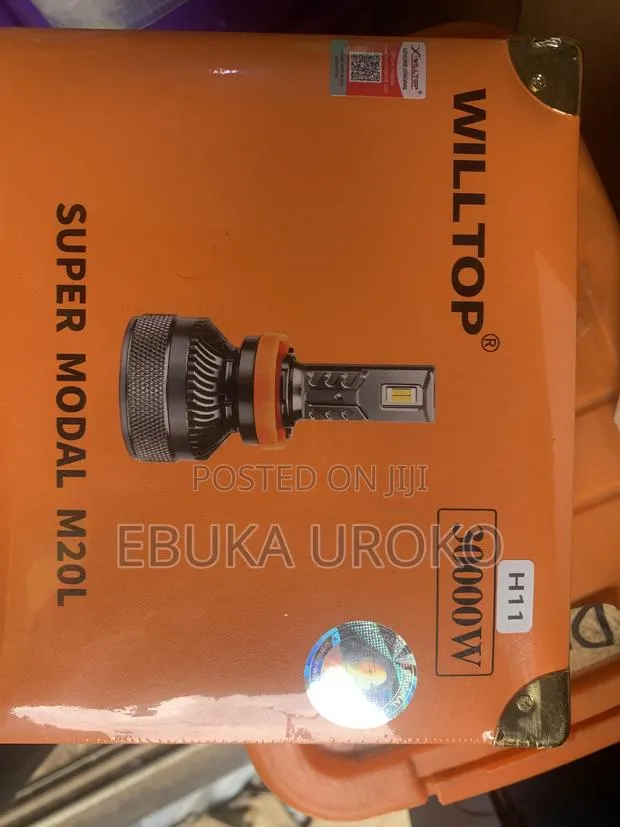 30,000 Watts Orange Blue Light · Photo 1