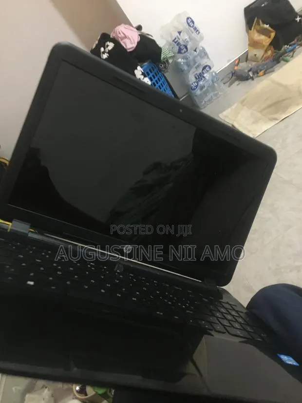 Laptop HP 4GB Intel Core i3 HDD 500GB · Photo 1