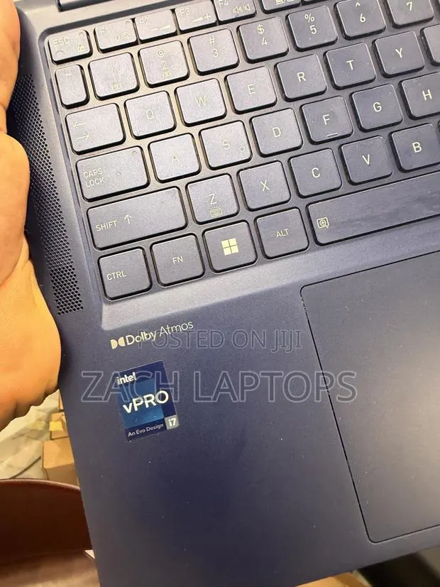 Laptop Dynabook Satellite Pro C50-H 32GB Intel Core i7 SSD 512GB · Photo 1