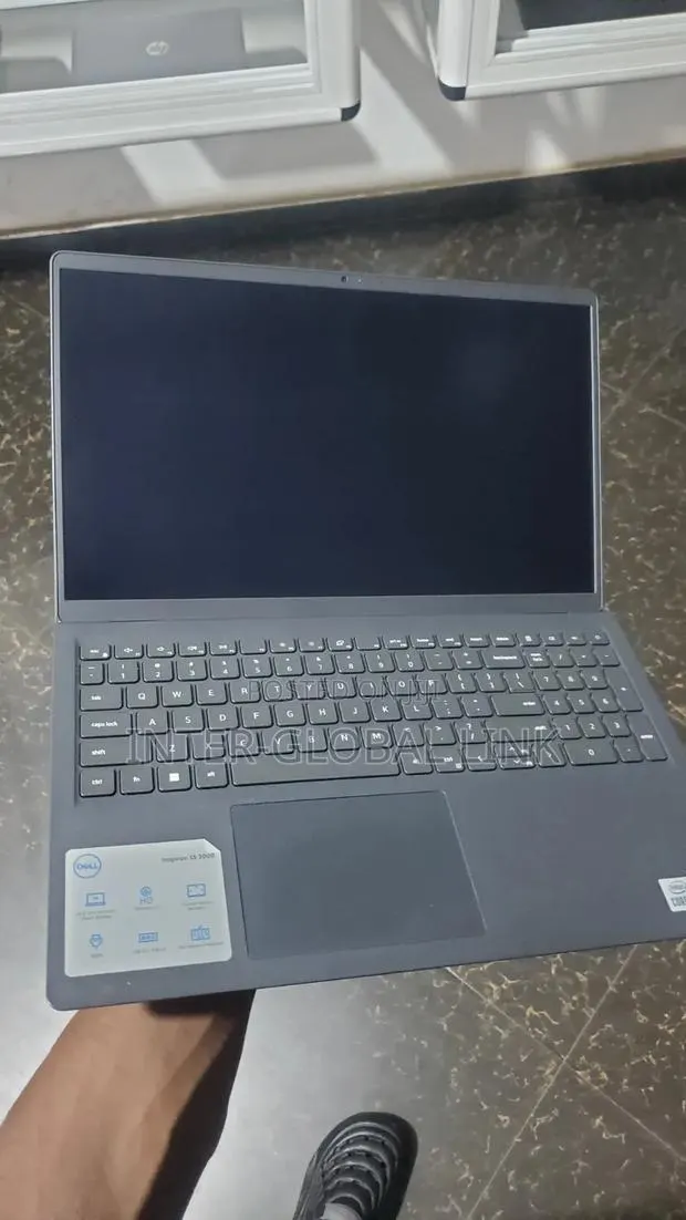 Laptop Dell Inspiron 15 8GB Intel Core i5 SSD 256GB · Photo 1