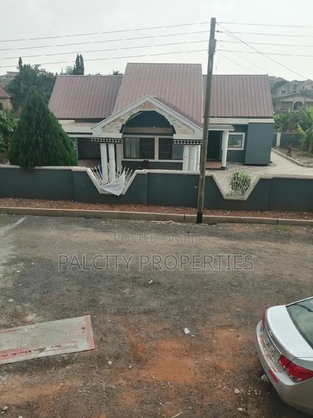 4bdrm House in Tuc Junction, Kumasi Metropolitan for rent · Photo 1