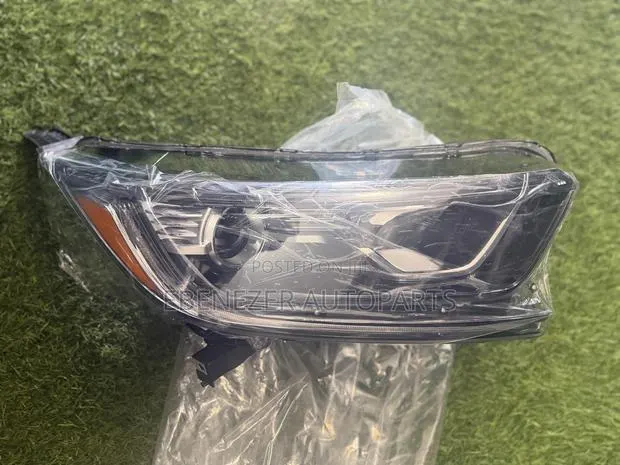 Honda CRV Cr-v Headlights 2017 2018 2019 2020 2021 2022 · Photo 1