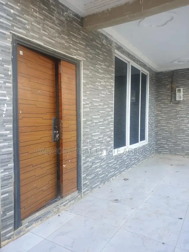 4bdrm House in Tesano for rent · Photo 1
