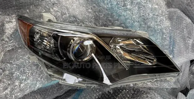 Toyota Camry Spider Headlight 2012 2013 2014 · Photo 1
