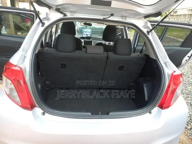 Toyota Vitz 2013 · Photo 1