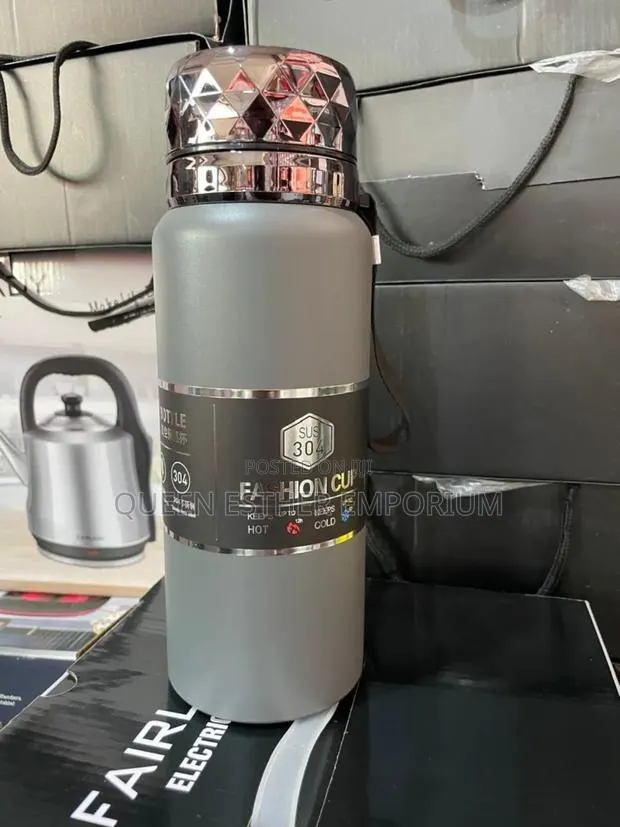 Stainless Flask · Photo 1