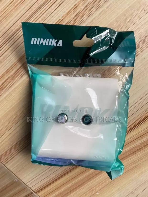 Binoka Tv+Satellite Socket Outlet · Photo 1