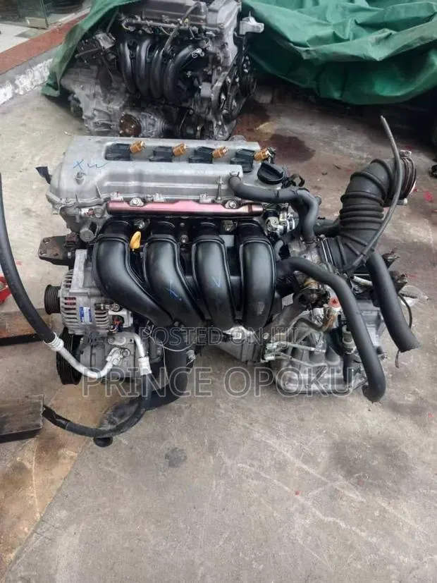 Engine and Transmission · Photo 1
