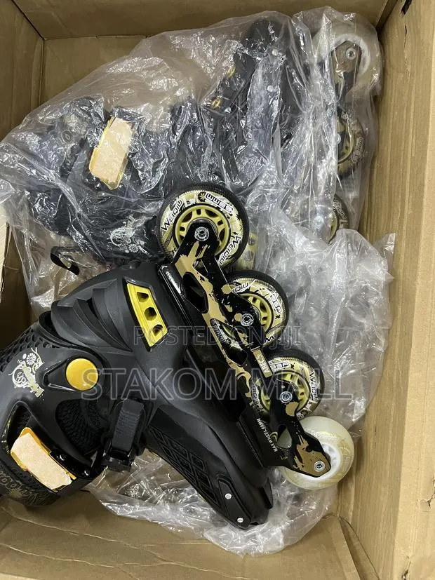Roller Skates - Size 34-37 · Photo 1