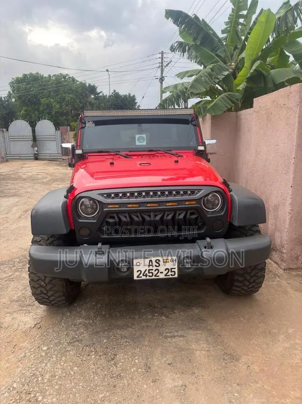 Jeep Wrangler 3.8 Unlimited Sahara 2008 Red · Photo 1