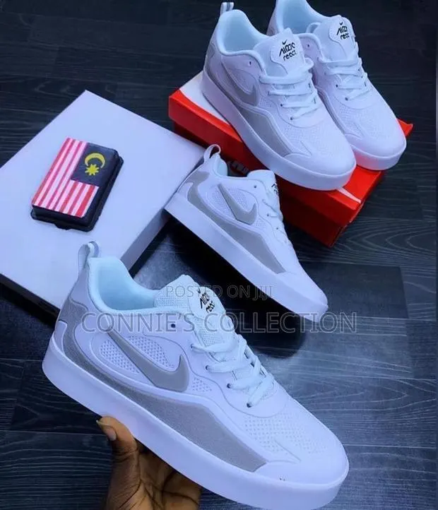 Nike Air 270 React · Photo 1