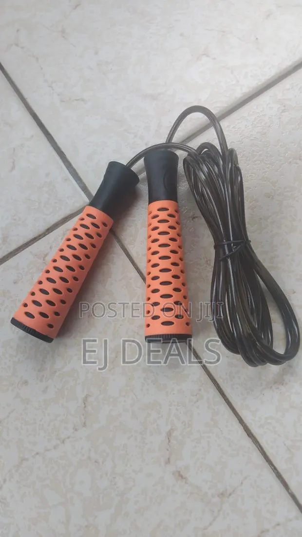 High Quality Orange Jump/Skipping Rope · Photo 1