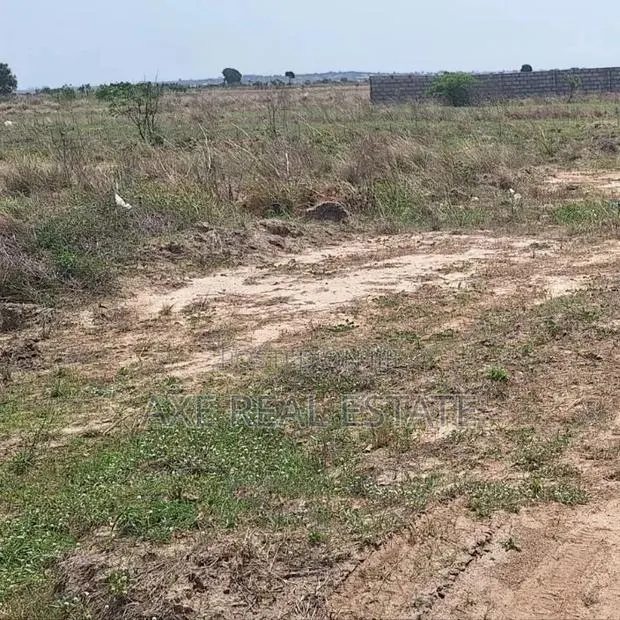 Hot Deals // Unique Gated Residence Lands - Prampram Beach Lane · Photo 1