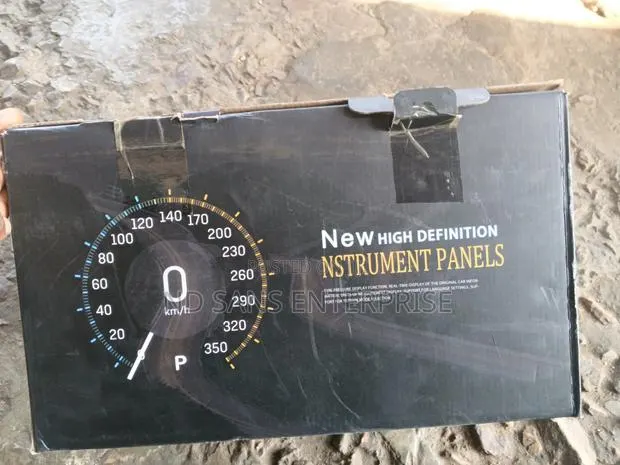 Instrument Panel · Photo 1