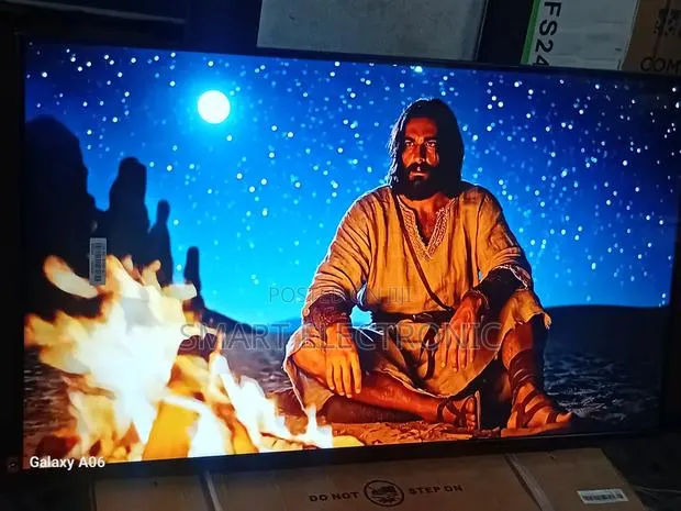 Samsung 43” Led Smart Television – Perfect for Living Rooms · Photo 1