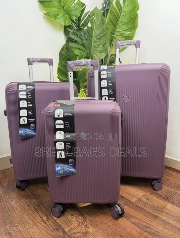 Premium Quality Unicross 3set Expandable Zip Traveling Bag · Photo 1