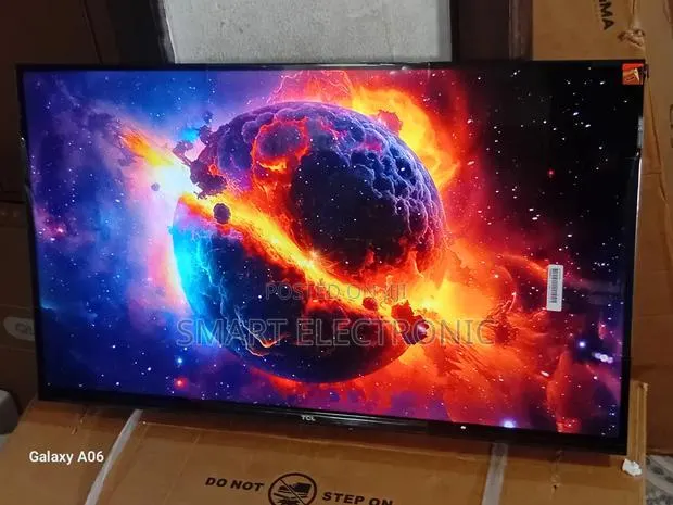 TCL 32” Smart Led Display – Quality Viewing Every Day · Photo 1