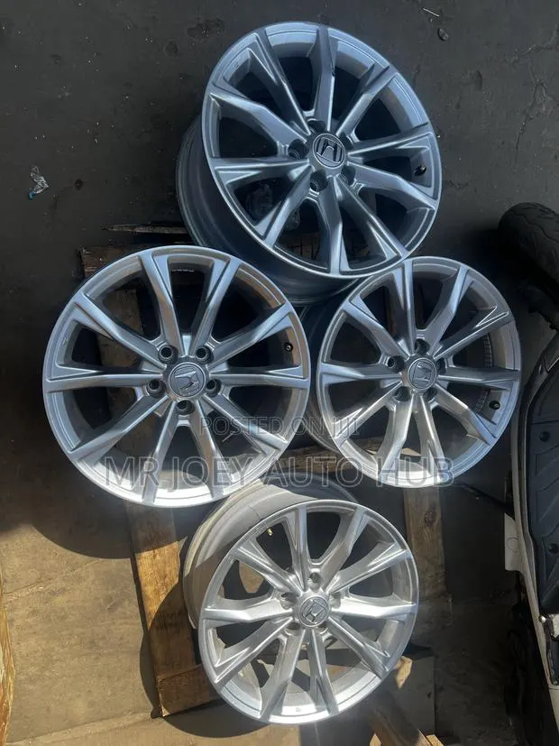 Honda CR-V 2020 2021 2022 2023 2024 2025 Alloy Rim 18 Set · Photo 1