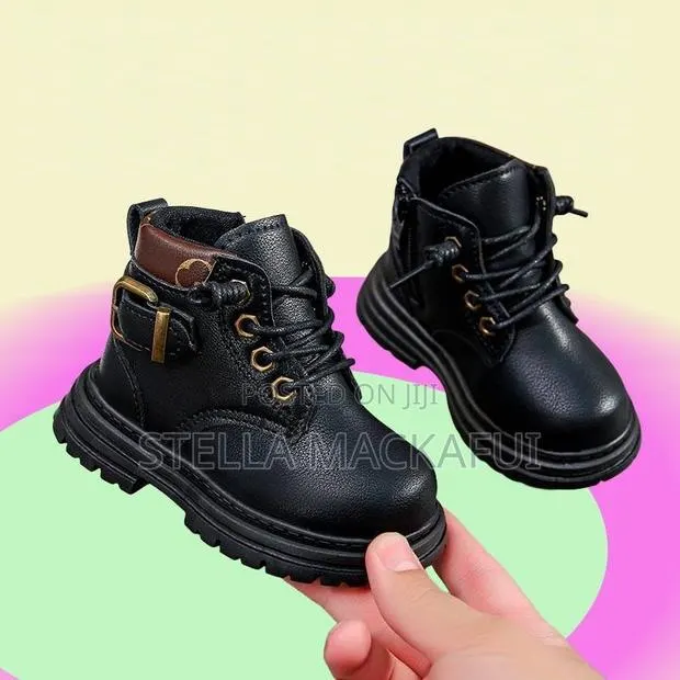 Boots for Children Sizes 28 and 30 Only · Photo 2