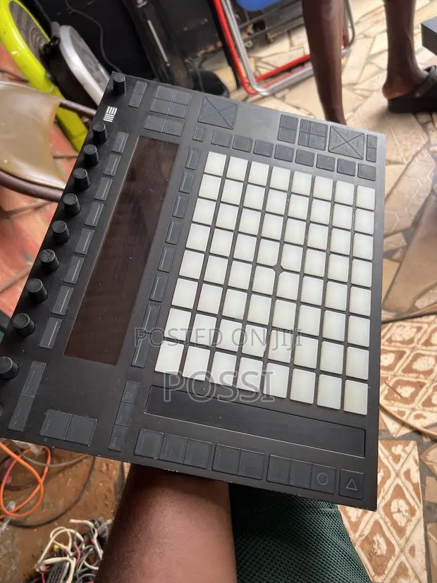 Ableton Push 2 MIDI Controller · Photo 1