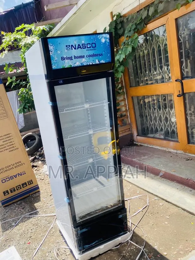 Well Design Nasco Nasfl400-1dr 1 Door Electric Fridge. · Photo 1