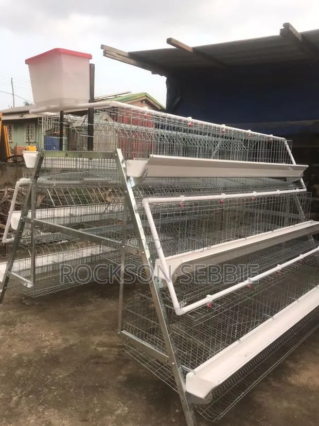 Battery Cages · Photo 1