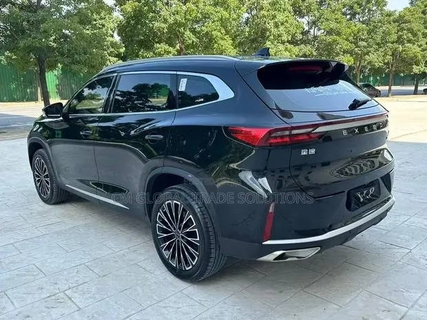 Exeed TXL 2025 Black · Photo 1