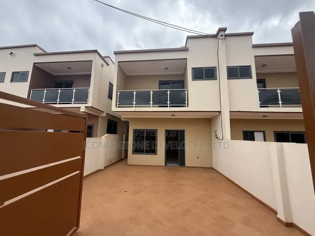 3bdrm Duplex in Pantang, Adenta for sale · Photo 1