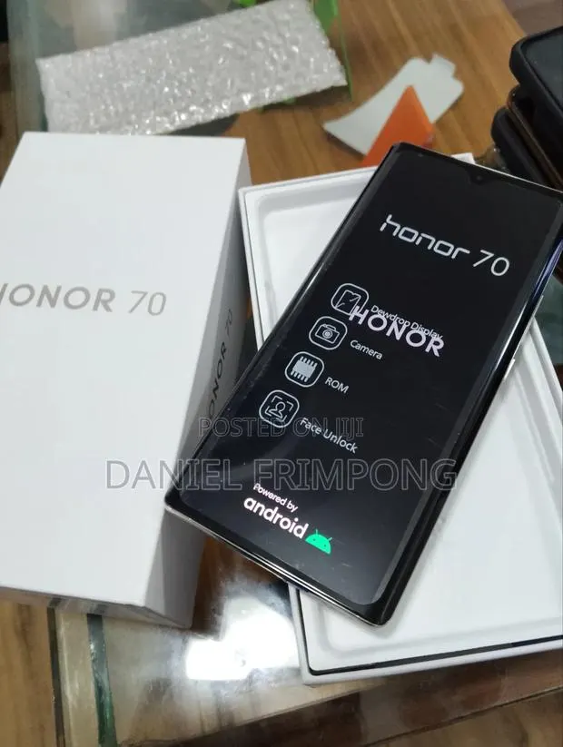 New Honor 70 256 GB Gray · Photo 1