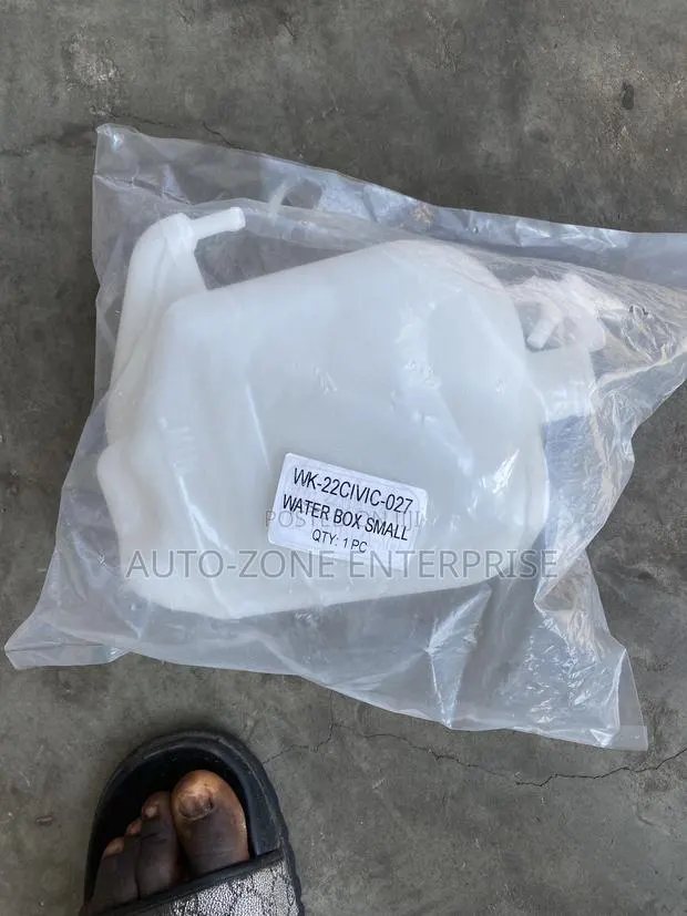Honda Civic 2022 2023 2024 2025 2026 2027 Coolant Reservoir Tank · Photo 1
